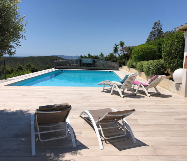 Offres de vente Villa Bormes-les-Mimosas 83230
