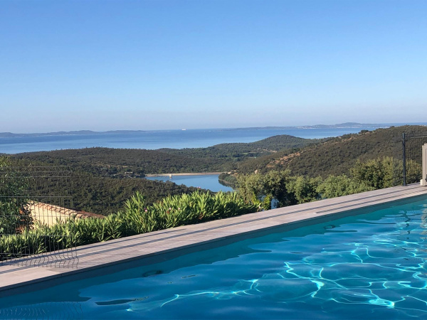 Offres de vente Villa Bormes-les-Mimosas 83230