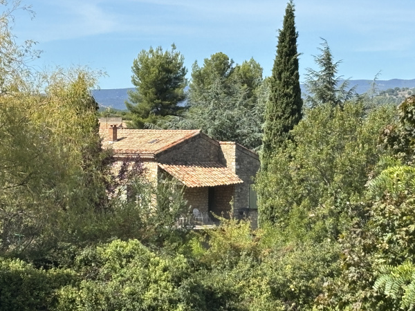 Offres de vente Maison Apt 84400